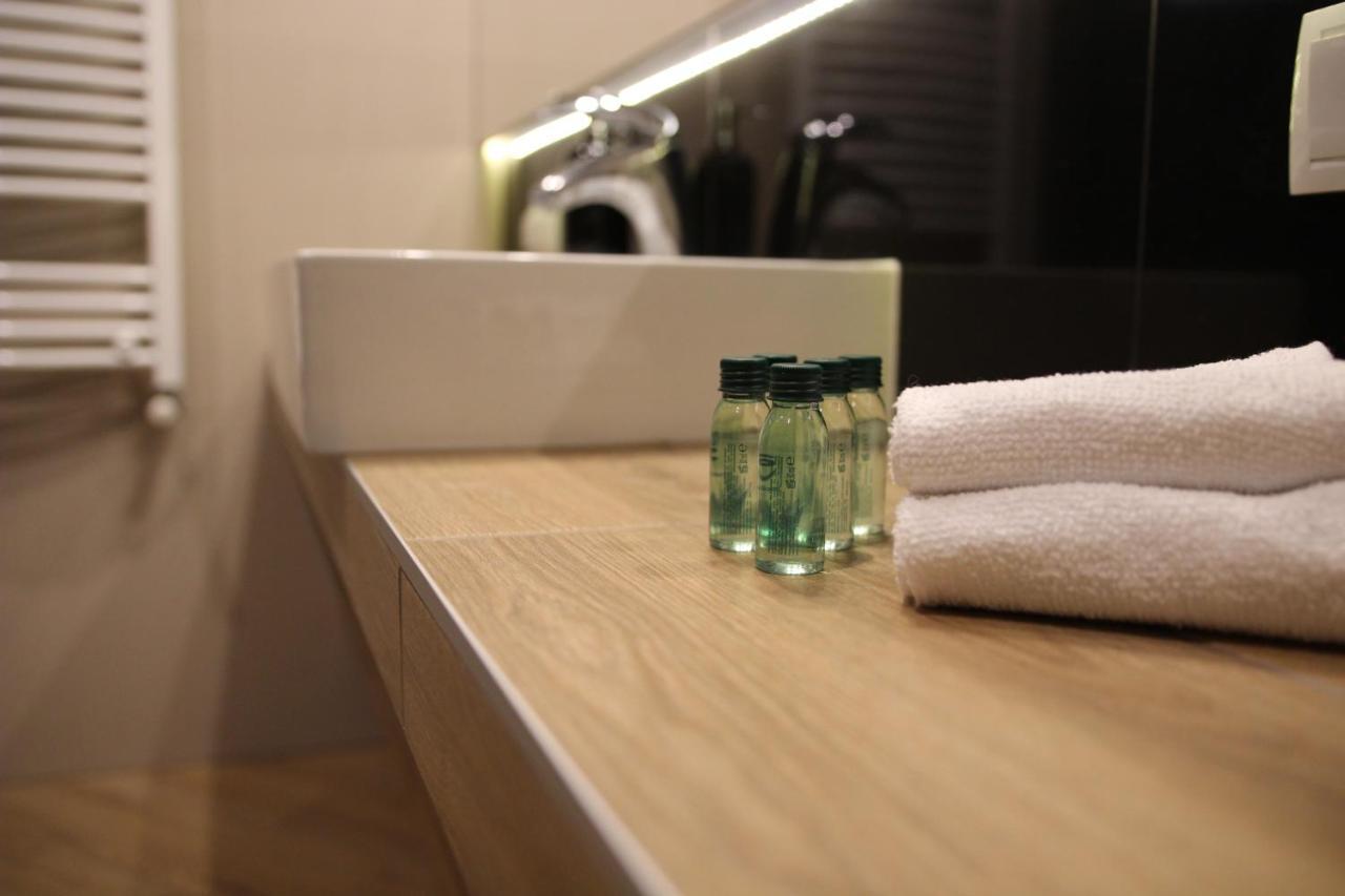 Apartament Reymonta Park Apartment Piotrkow Trybunalski Ngoại thất bức ảnh